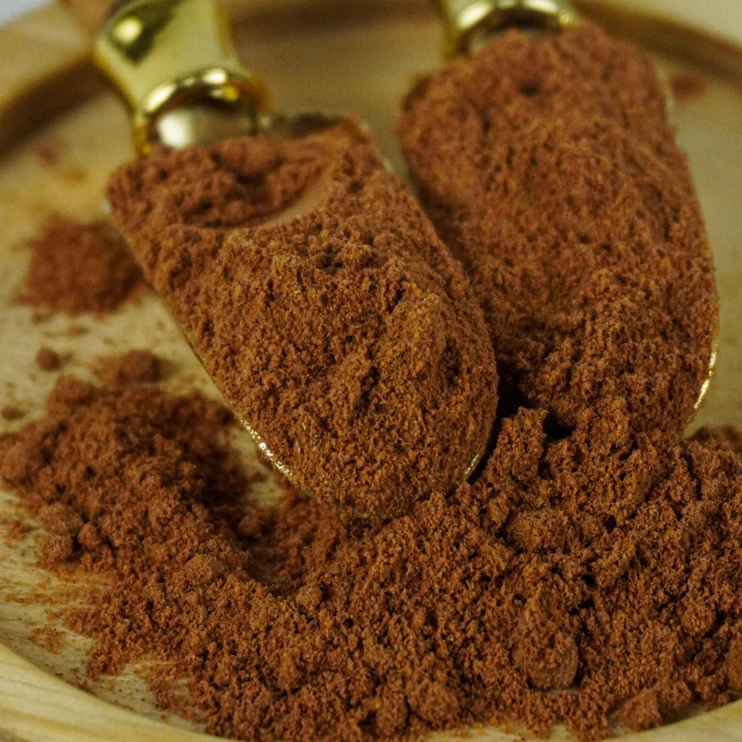 زرین گیاه - زرین گیاه بزرگترین پخش انواع ادویه و دمنوش در ایران پودر گوجه فرنگی